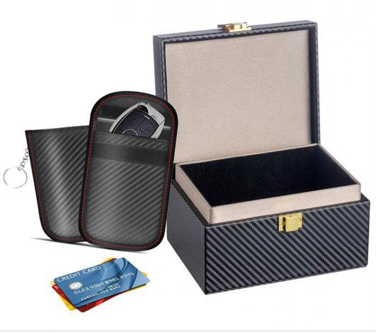 Faraday Key Fob Protector Box, Car Key Signal Blocker, RFID Signal Blocking Case Shielding Pouch PU Leather Car Key Wallet Case