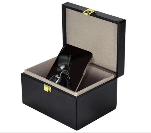 Faraday Key Protector Box, Car Keys Signal Blocker Box RFID Signal Blocker Pouch for Car Key