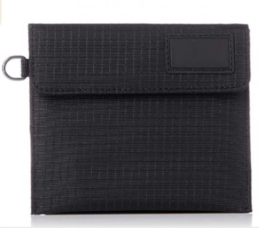 Mens Silent Pocket Faraday Car Key Guard